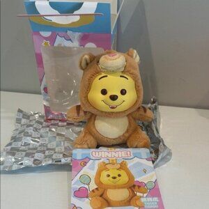 Miniso WINNIE the Pooh Tigger vinyl face plush keychain pendant NEW